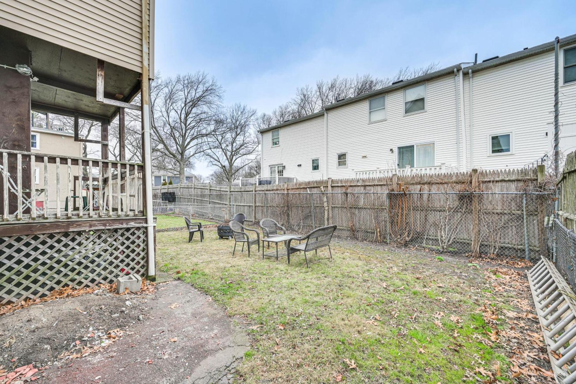 Medford Apartment Rental, 5 Mi To Downtown Boston Exteriör bild